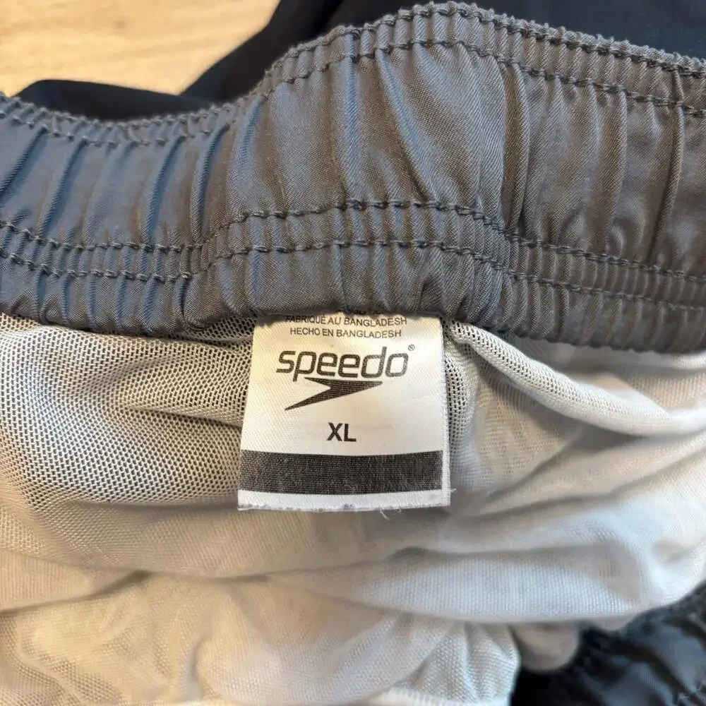 Speedo Men's Marina Long Volley Swim Shorts Black with Mesh Liner Size XL